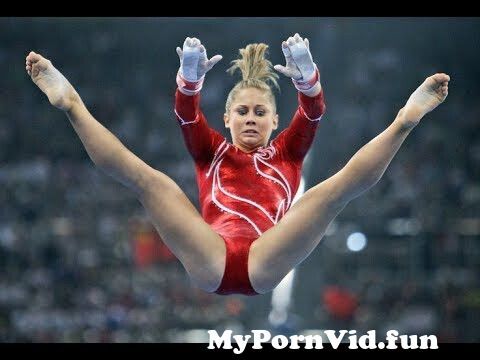 Nude Gymnast Pussy Slips