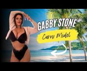 Review Curvy