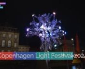 Deltag i fotokonkurrencen for Copenhagen Light Festival 2024!nIgen i år inviterer vi lysfestivalens gæster, til at dele billeder af jeres yndlings lysværker og stemningsbilleder fra jeres ture rundt i byen – med os og med en jury, som vil nominere 25 billeder, der samles i en fotoudstilling om Copenhagen Light Festival 2024.nnFotoudstillingen vises i løbet af 2024 hos forskellige af lysfestivalens partnere i København og hvert sted vil publikum kunne stemme på deres favoritbillede. Ved a
