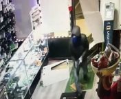 A gang smashed their car into a vape shop and made off with goods in a dramatic robbery.Source: Wheat Ridge Police Department