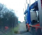 Lorry forces driving instructor and pupil off the road at Chesterfield’s Horns Bridge Roundabout