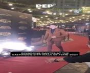#DingdongDantes arrives at the Eastwood City Walk of Fame 2024 red carpet in Quezon City. #PEPNews #NewsPH #EntertainmentNewsPH&#60;br/&#62;&#60;br/&#62;Video: Bong Godinez