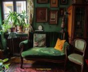 Prompt Midjourney : Interior of a small flat with green and safran colors, a lot of velvet, and just old stuff --ar 3:2 --v 6.0