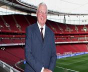 Former Arsenal chairman Sir Chips Keswick has died at the age of 84.A lifelong fan of the club, Sir Chips joined the Arsenal board in 2005 alongside Lord Harris and became an influential figure at the club.