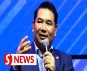 Speaking at a panel session of the KL20 Summit 2024 on Monday (April 22), Economy Minister Rafizi Ramli said that there is a limited number of start-ups or high-tech companies poised for listing on Bursa Malaysia, as the majority of corporations in Malaysia remain in traditional sectors.&#60;br/&#62;&#60;br/&#62;WATCH MORE: https://thestartv.com/c/news&#60;br/&#62;SUBSCRIBE: https://cutt.ly/TheStar&#60;br/&#62;LIKE: https://fb.com/TheStarOnline